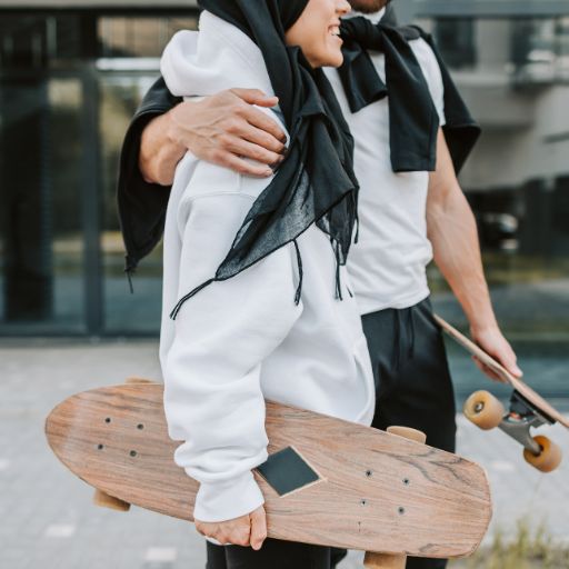 Skateboard or Longboard