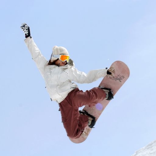 Snowboard (Youth to Petite Adult Size)