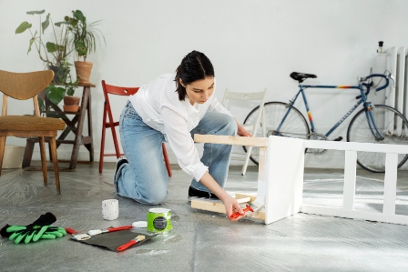 <strong>DIY: The Ultimate Guide to Personalizing Your Living Space</strong>